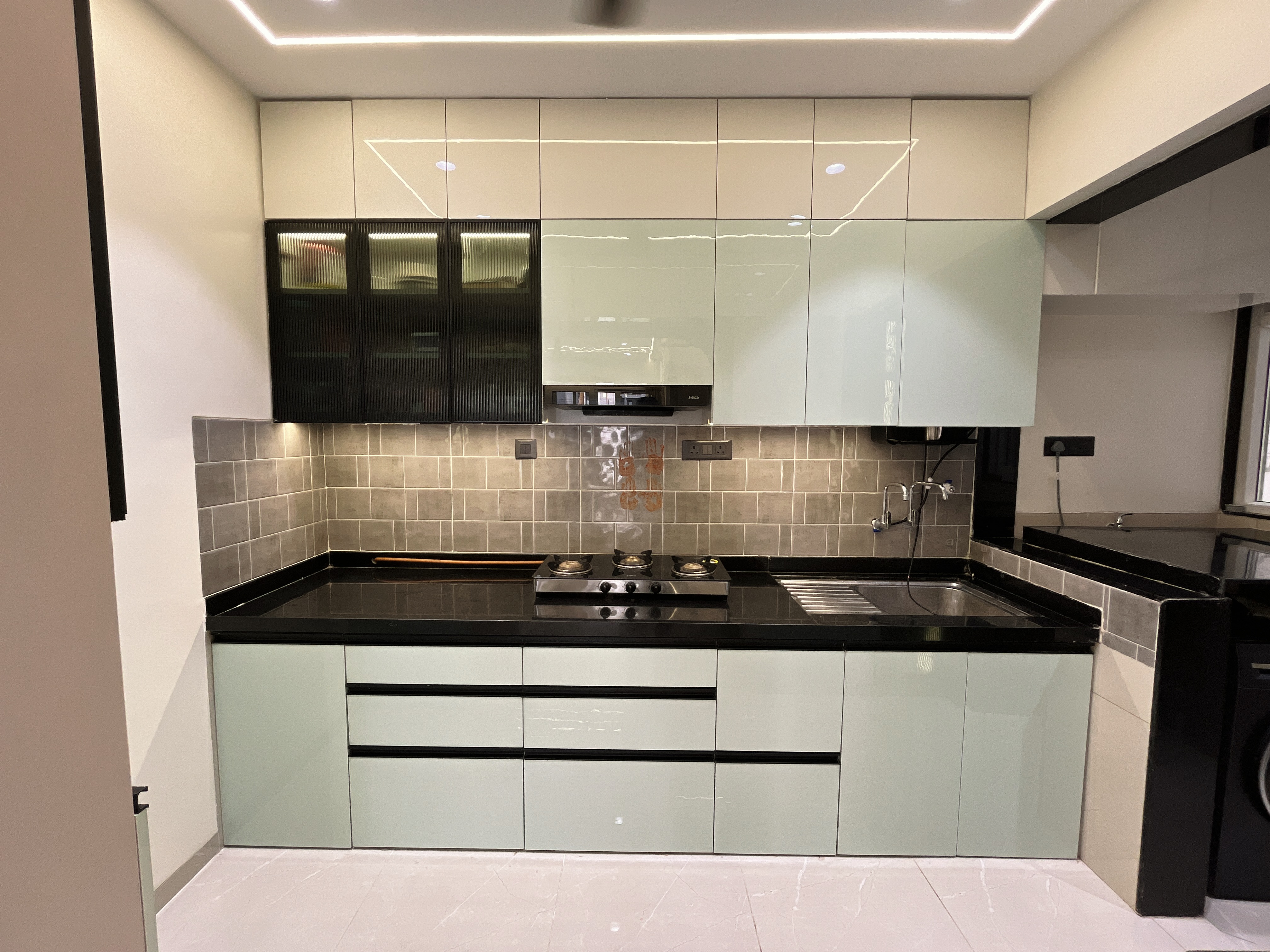 Ashtikar Residence kitchen interior